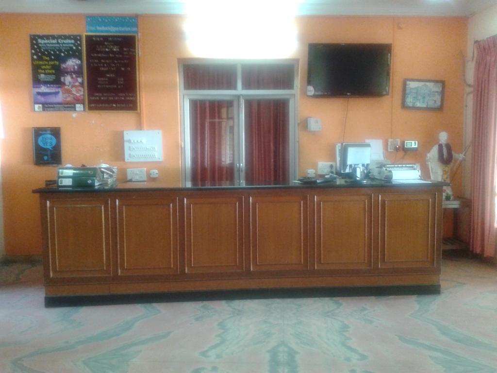 Colva Residency Hotel Bagian luar foto